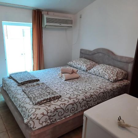 Apartmani Pulic Ούλτσιν Εξωτερικό φωτογραφία
